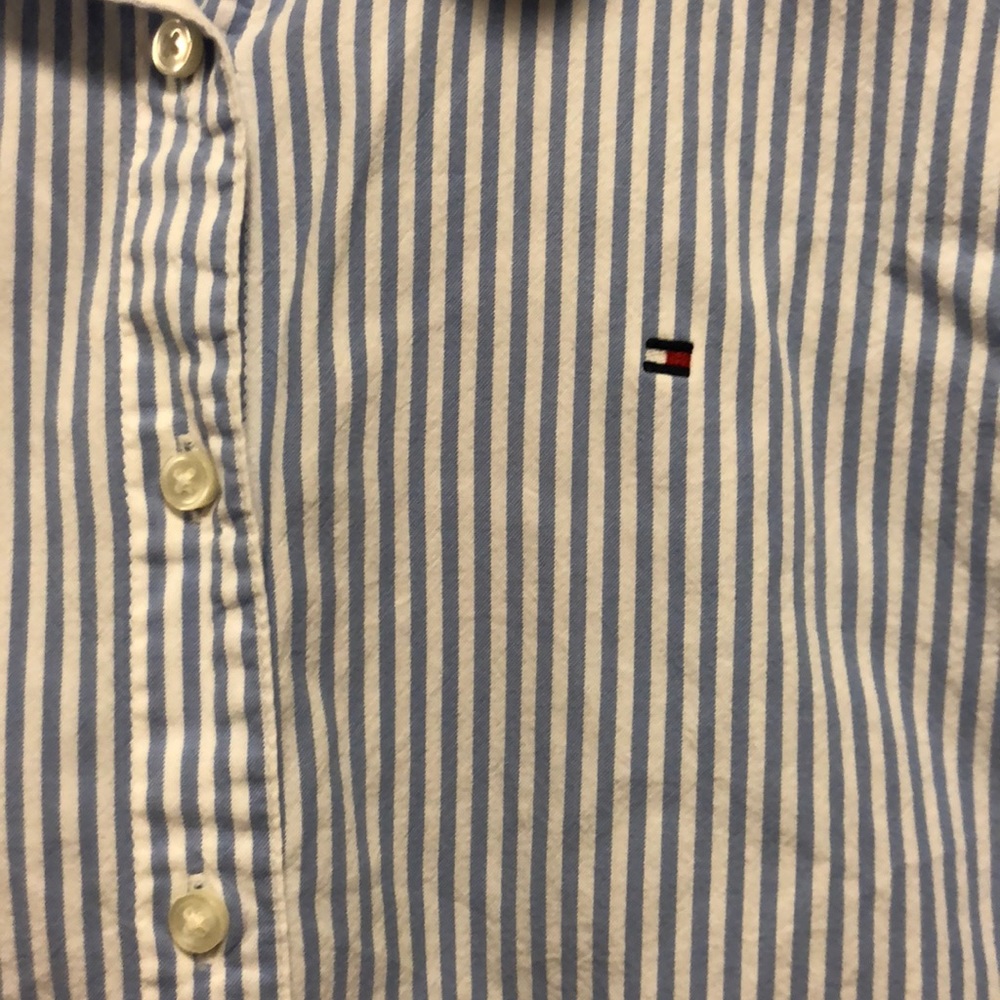 Tommy Hilfiger short sleeve button down shirt - Picture 2 of 4
